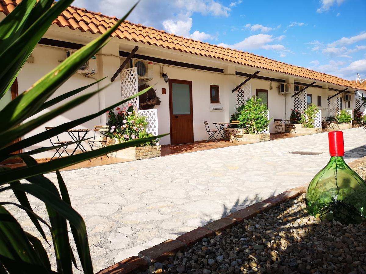 Villa Fontana La Pietra Pisticci Exterior foto